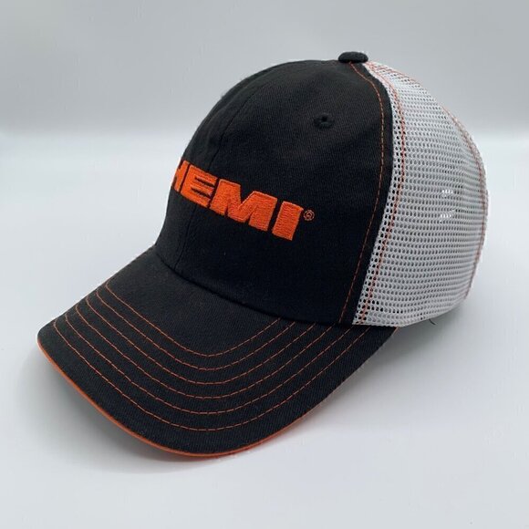Hemi Mens Black White Mopar Relaxed Fit Strapback Trucker Hat - Picture 1 of 5